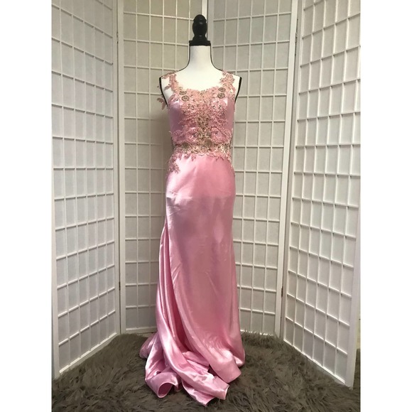 Handmade Embroidered Pink Gown - Picture 1 of 4
